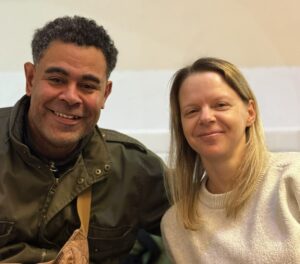 Portrait Raymond Baafi und Nadine Hellmann
